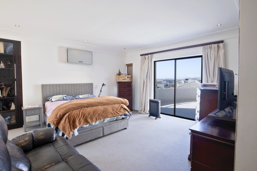 5 Bedroom Property for Sale in Big Bay Western Cape